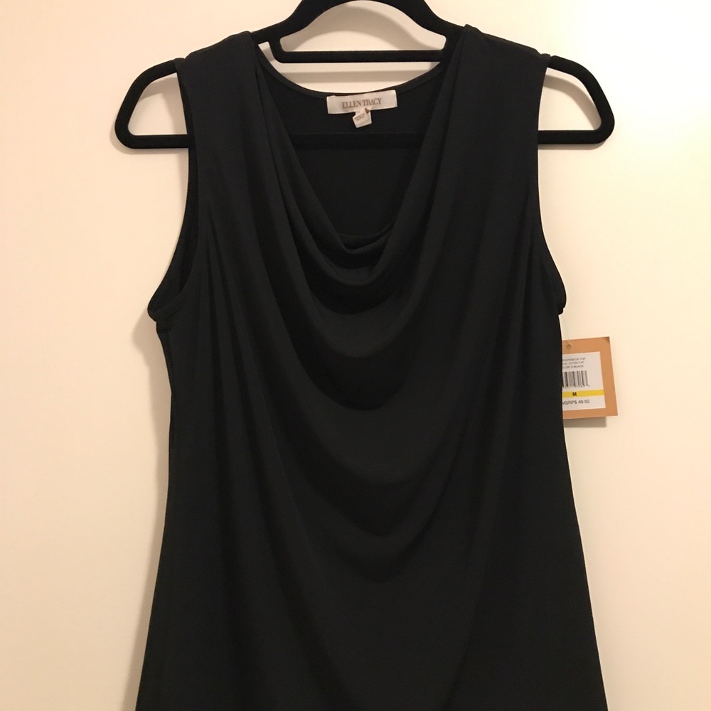 NWT scoop neck Ellen Tracy top